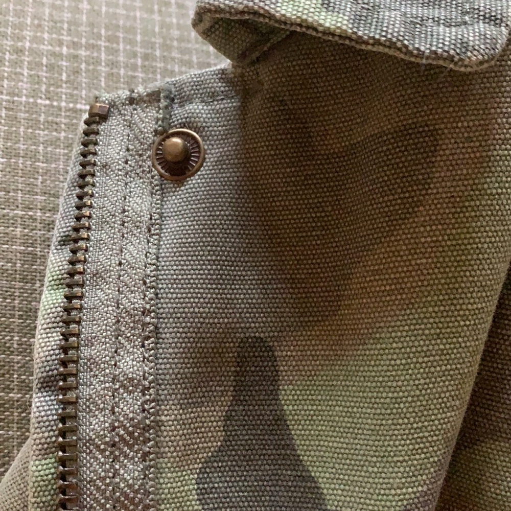 Billabong Camouflage Jacket - Picture 5 of 5